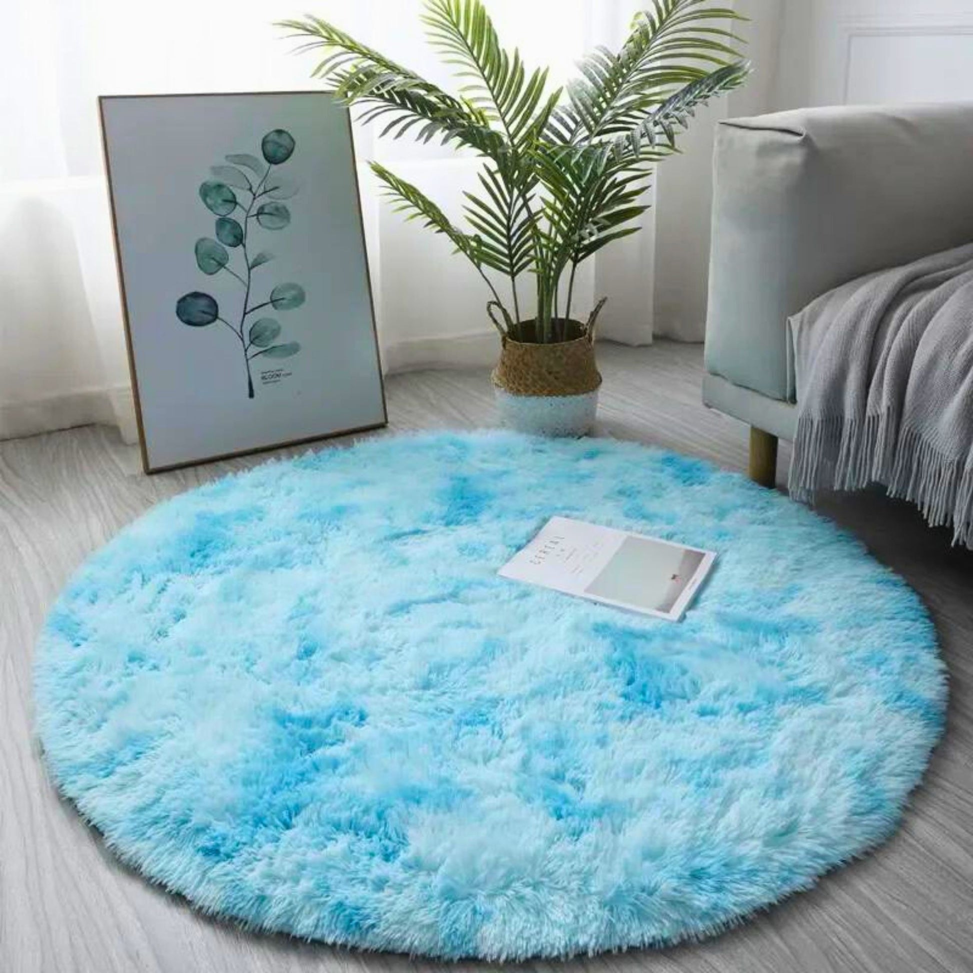 Super soft plush round rug blue