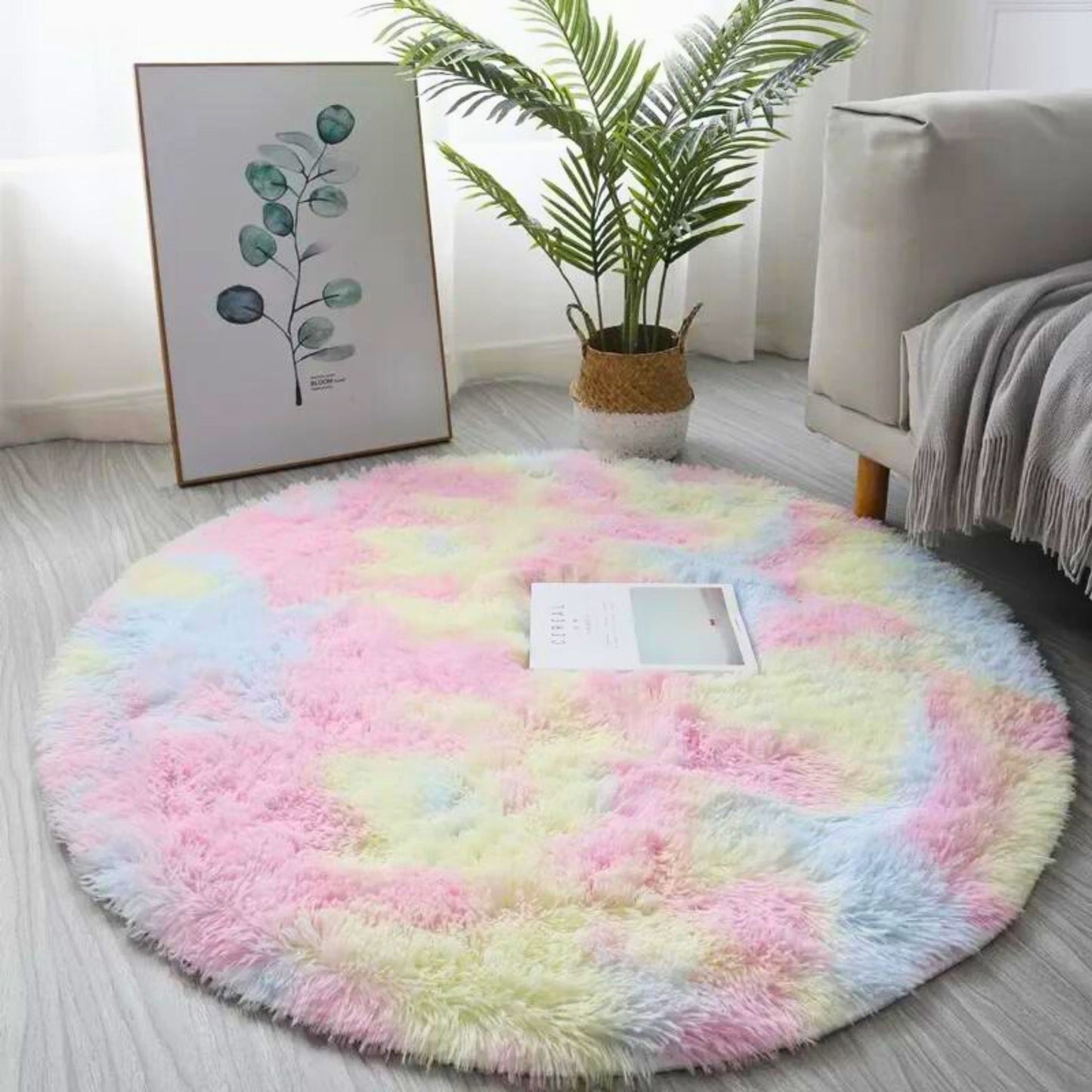 Super soft plush round rug cotton candy